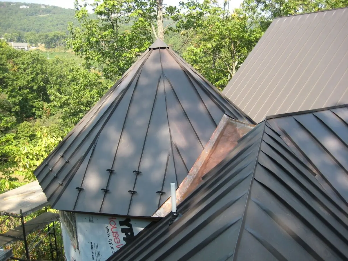 Professional Gutter Cleaning by Craftsman Roofing in Tehachapi
